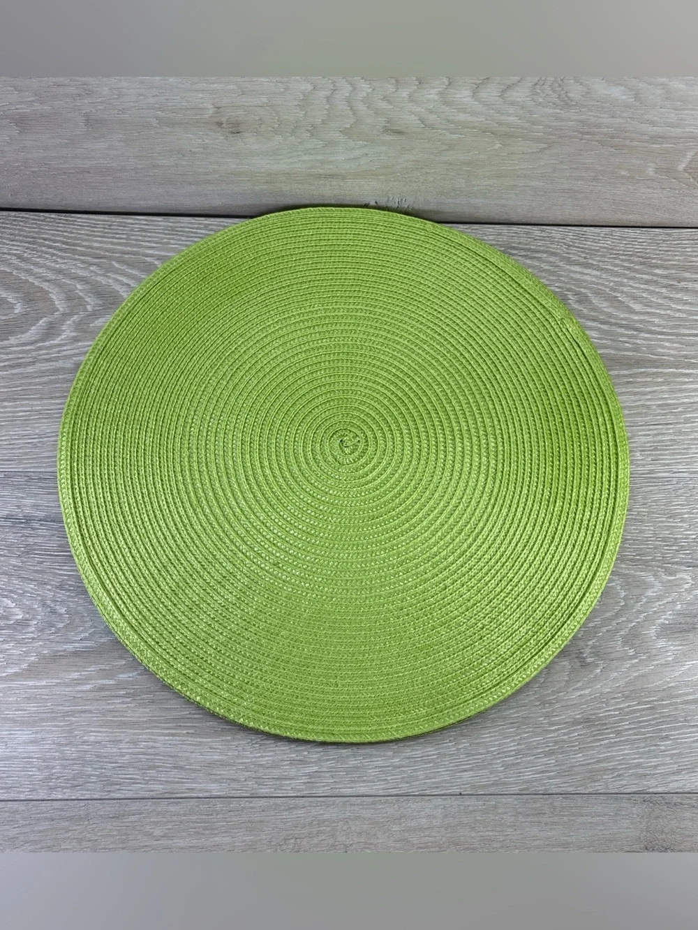 6 pc  100% Polypropylene Woven Rattan Style Round Placemats Indoor Outdoor 15”